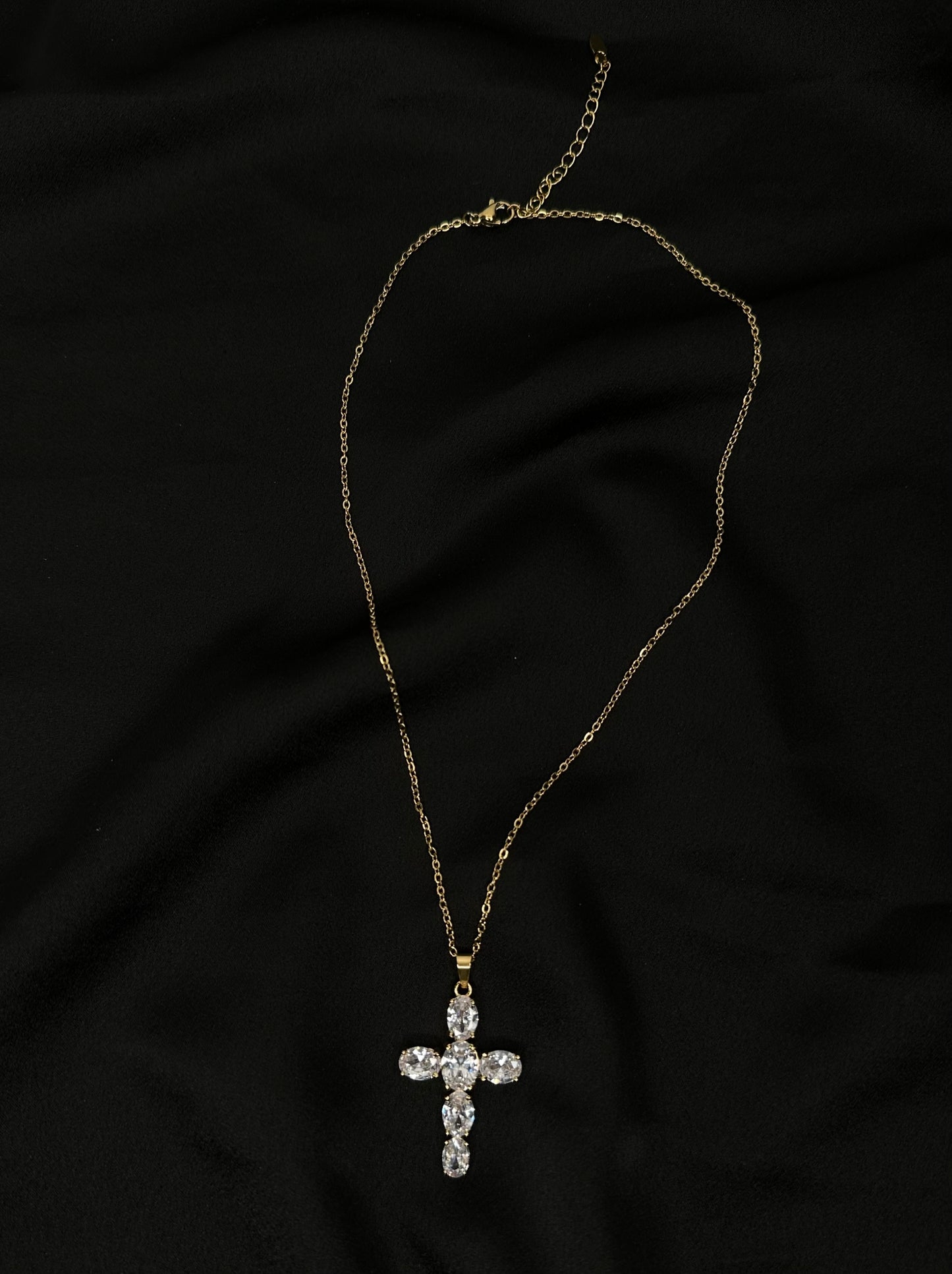 Collana Croce